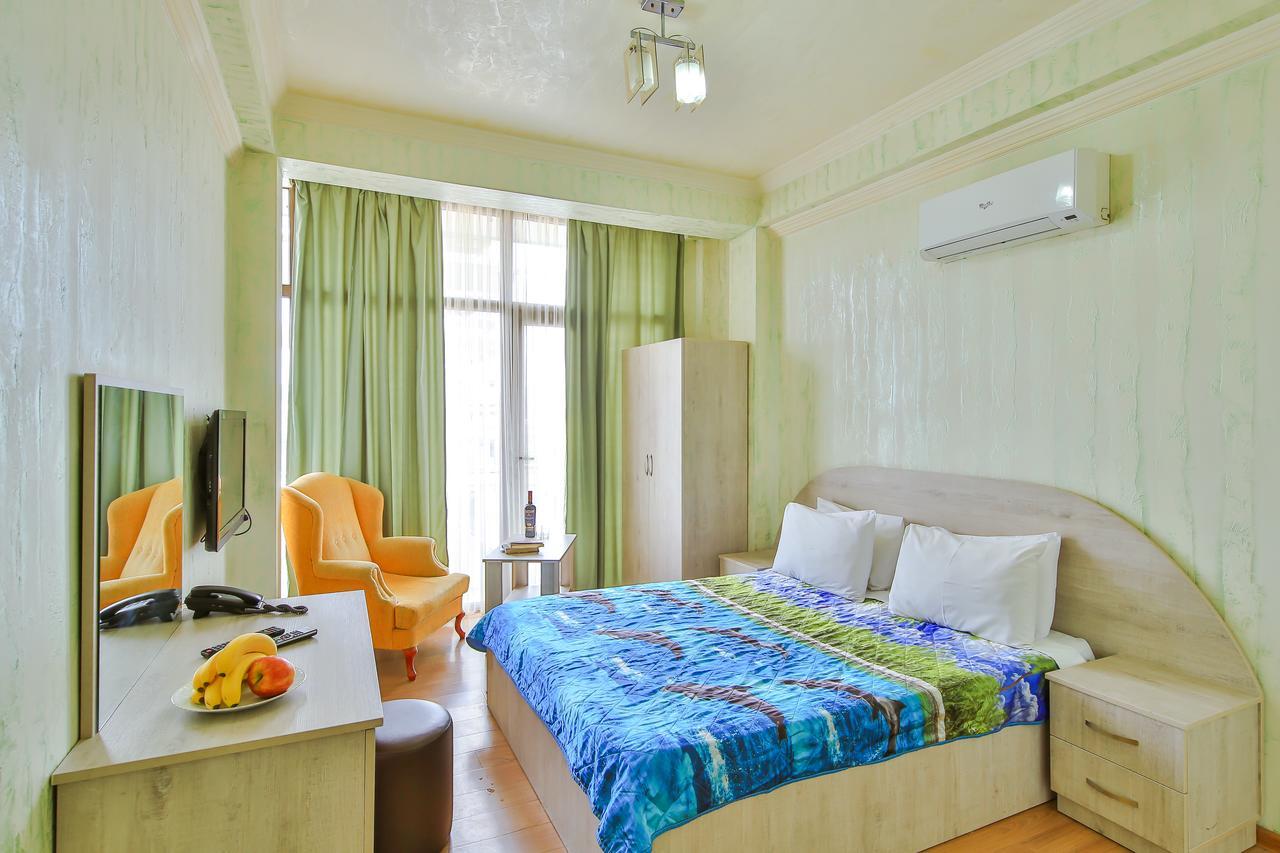Royal Hotel باتومي المظهر الخارجي الصورة
