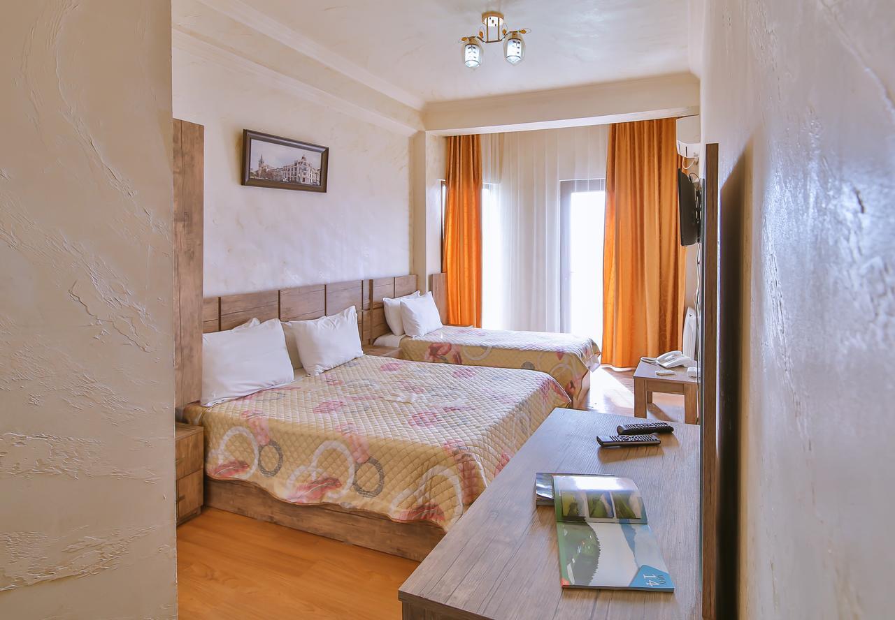 Royal Hotel باتومي المظهر الخارجي الصورة